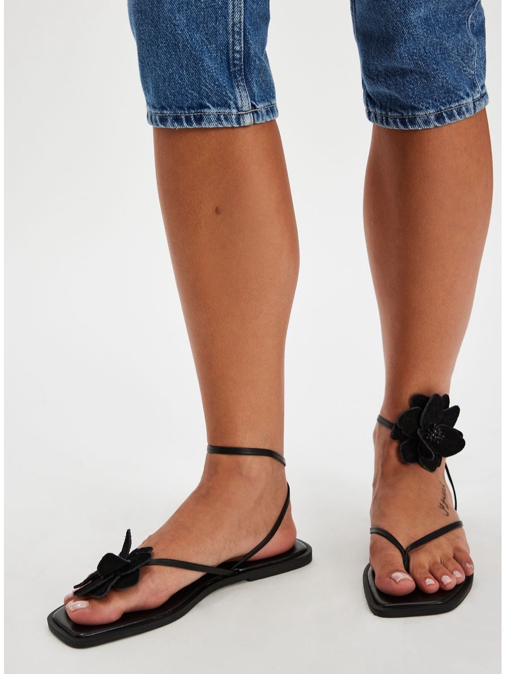 Free People Mismatch Magnolia Sandals- size 6.5 NEW